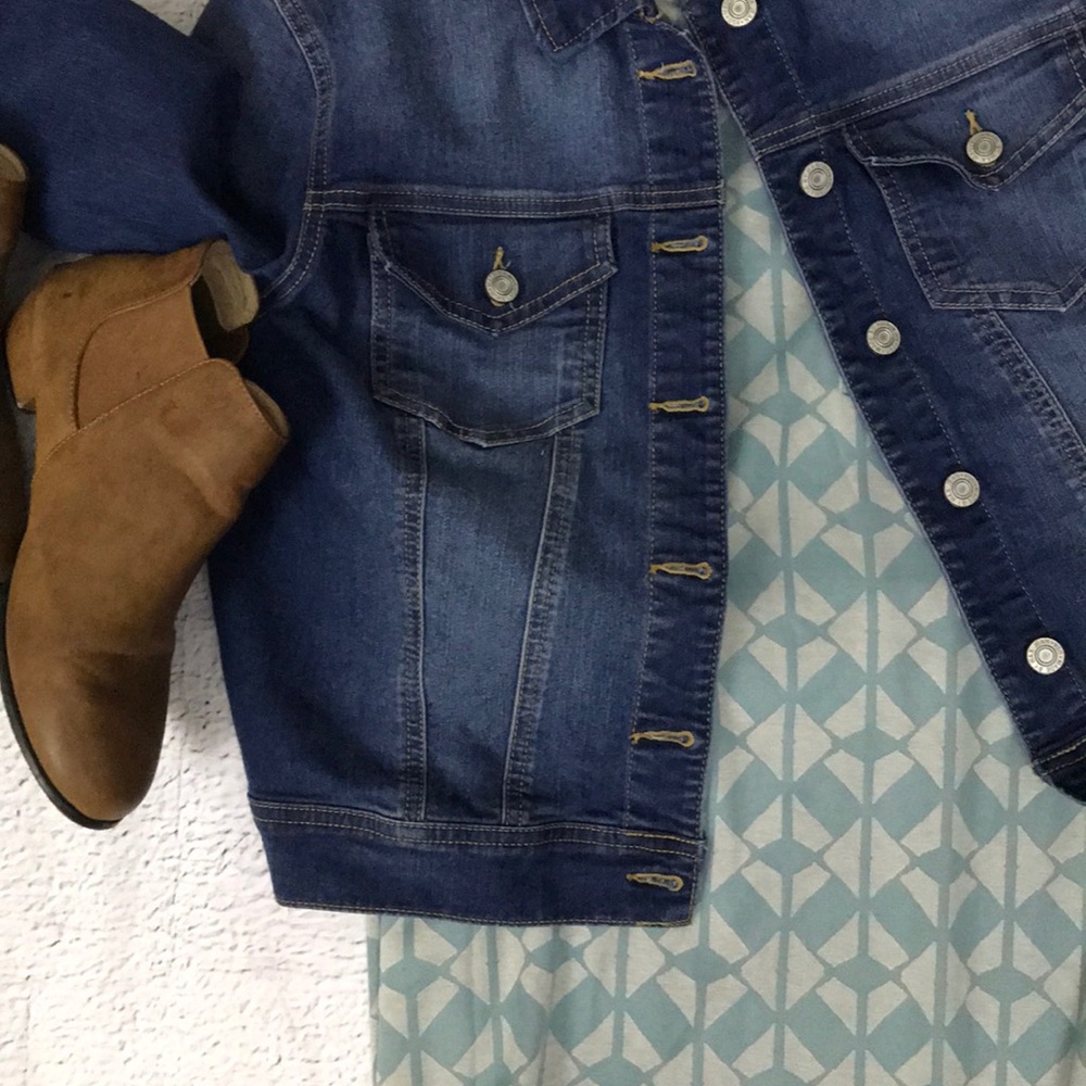 Carly XS- Lularoe